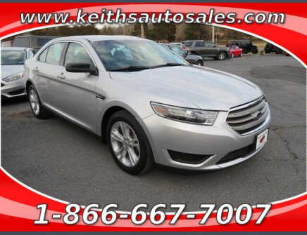 Thumbnail Photo undefined for 2017 Ford Taurus
